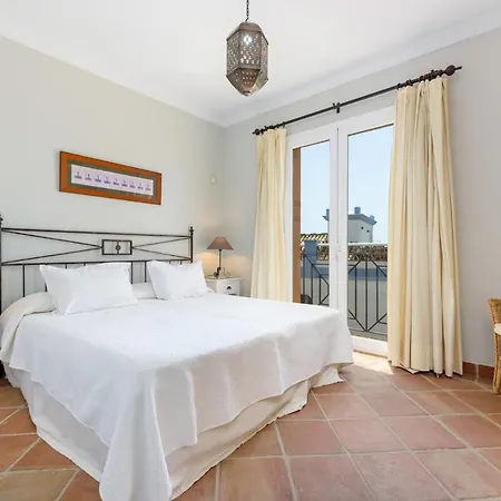 Apartment Seafront Penthouse, Casares Bahia de Casares