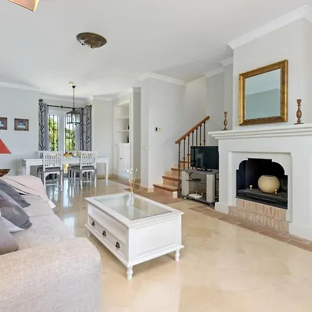 Seafront Penthouse, Casares